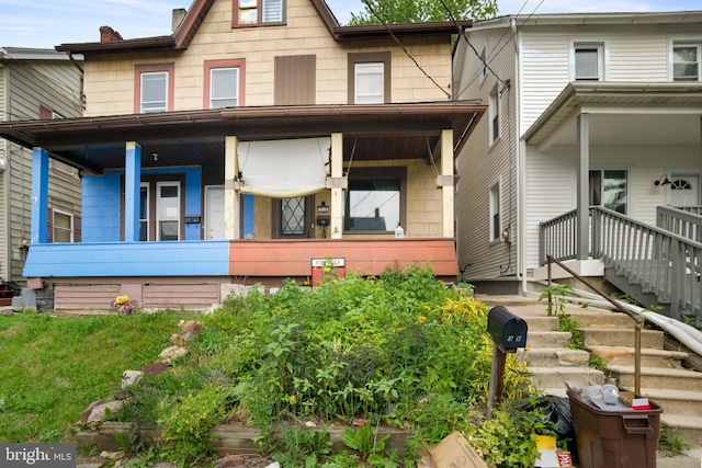 319 1st St, Slatington, PA 18080 - view of front facade featuring a porch
