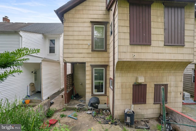 319 1st St, Slatington, PA 18080 - back of property