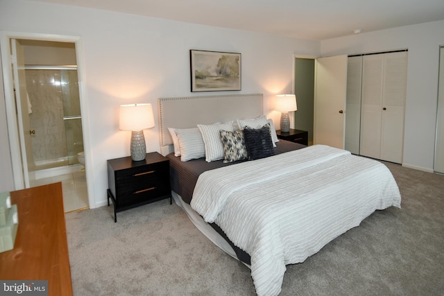 9835 Saint Cloud Ct, Fairfax, VA 22031 - bedroom featuring carpet, ensuite bathroom, and a closet