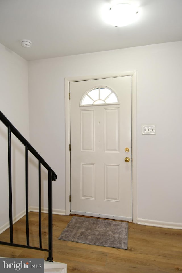 9835 Saint Cloud Ct, Fairfax, VA 22031 - entryway with wood finished floors