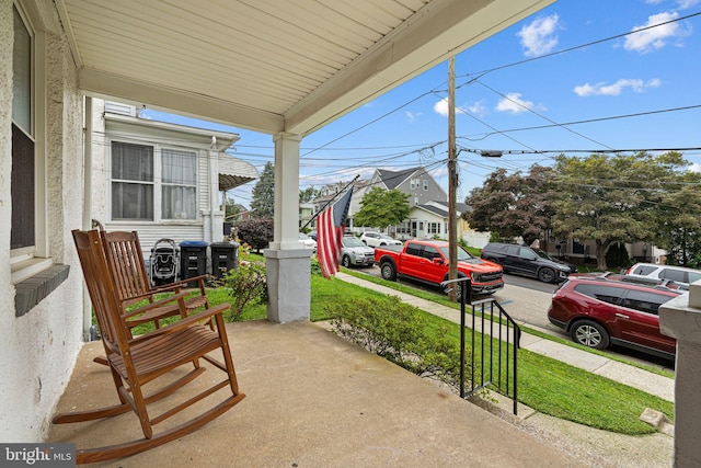 1123 Maple St, Conshohocken, PA 19428 - view of covered porch