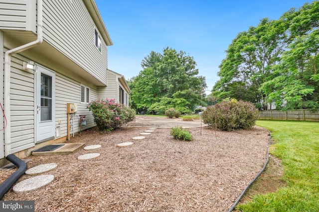 13 Gelding Ct, Olney, MD 20832 - view of yard