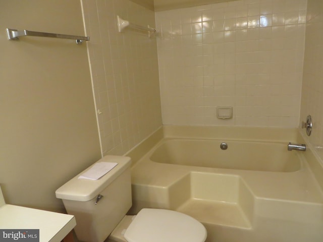 6915 Victoria Dr Unit C, Alexandria, VA 22310 - bathroom with vanity and shower / tub combination