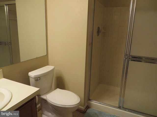 6915 Victoria Dr Unit C, Alexandria, VA 22310 - full bath featuring vanity, a shower with shower door, and tile patterned flooring