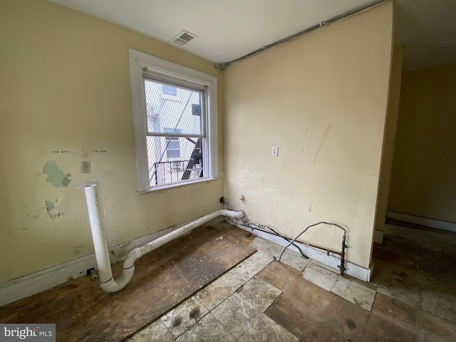 2110 N Charles St N, Baltimore, MD 21218 - view of washroom