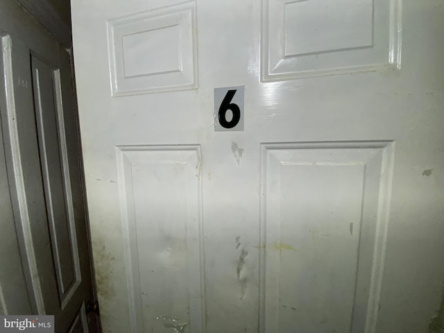 2110 N Charles St N, Baltimore, MD 21218 - detailed view