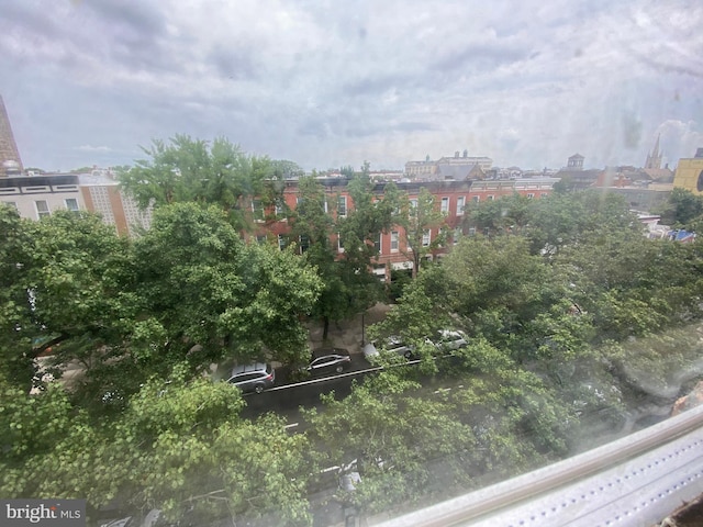 2110 N Charles St N, Baltimore, MD 21218 - exterior space with a view of city