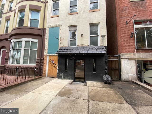 2110 N Charles St N, Baltimore, MD 21218 - multi unit property with brick siding
