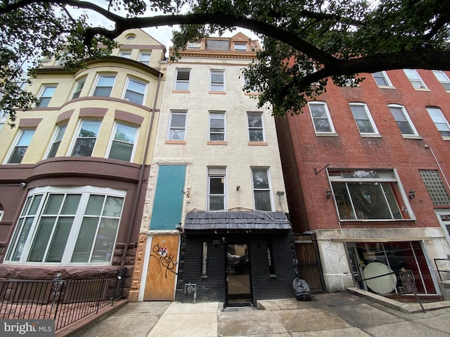 2110 N Charles St N, Baltimore, MD 21218 - view of building exterior