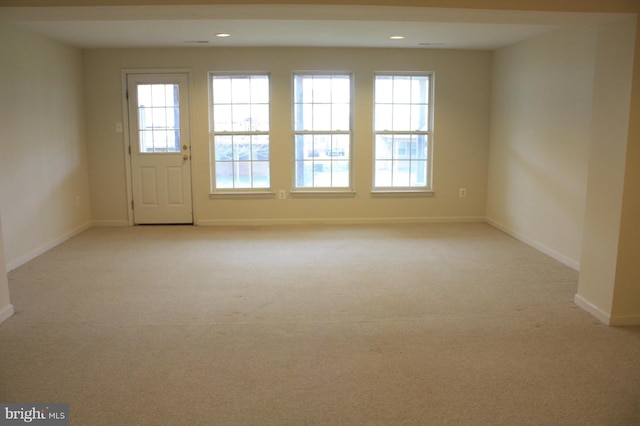 7018 Oak Grove Way Unit 88, Elkridge, MD 21075 - unfurnished room with light carpet and recessed lighting