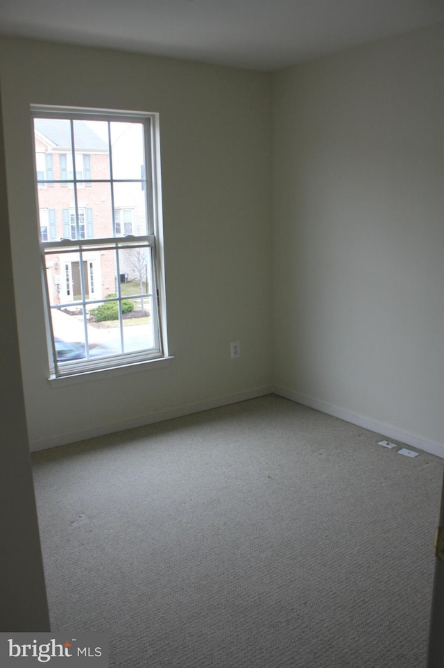 7018 Oak Grove Way Unit 88, Elkridge, MD 21075 - unfurnished room with healthy amount of natural light and carpet flooring