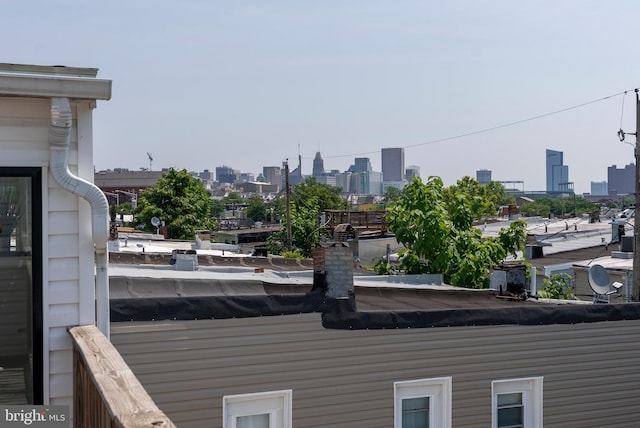 1001 S Carey St, Baltimore, MD 21223 - exterior view of city skyline