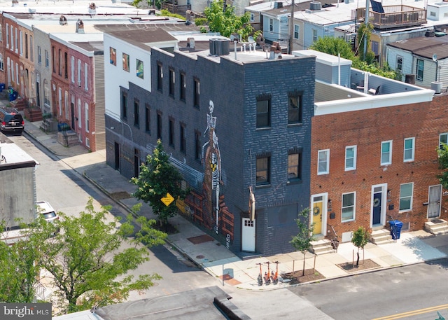 1001 S Carey St, Baltimore, MD 21223 - view of property with entry steps