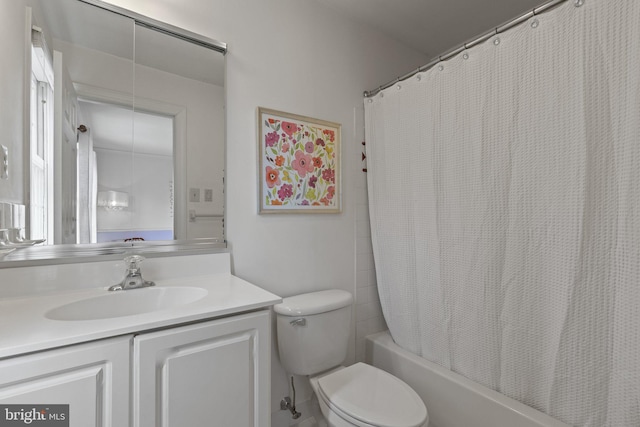 13 Buckwalter Cir, Royersford, PA 19468 - full bath featuring vanity and shower / bathtub combination with curtain