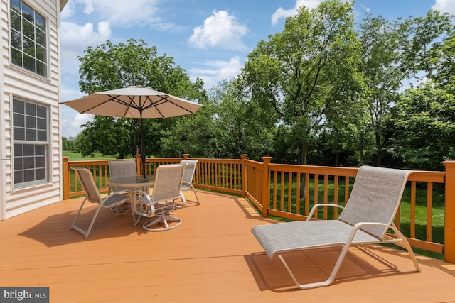 13 Buckwalter Cir, Royersford, PA 19468 - deck featuring outdoor dining area and view of wooded area