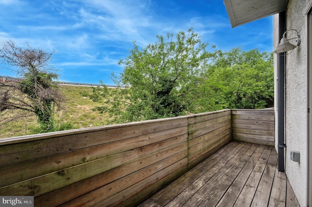914 N Front St, Philadelphia, PA 19123 - view of wooden terrace