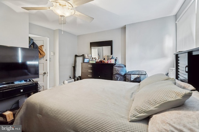 1128 Wilson Dr, Havertown, PA 19083 - bedroom with a ceiling fan