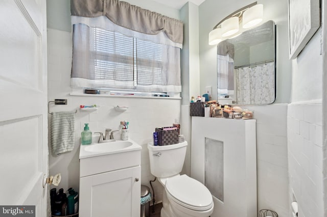 1128 Wilson Dr, Havertown, PA 19083 - bathroom featuring tile walls and vanity