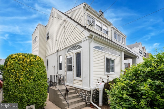 1128 Wilson Dr, Havertown, PA 19083 - view of front of house