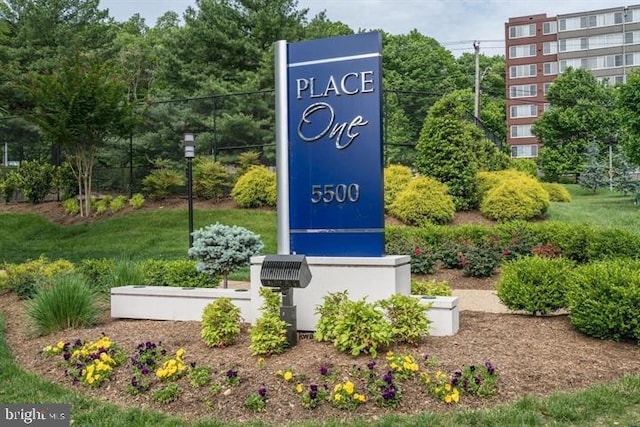 5500 Holmes Run Pkwy Unit 1119, Alexandria, VA 22304 - view of community sign