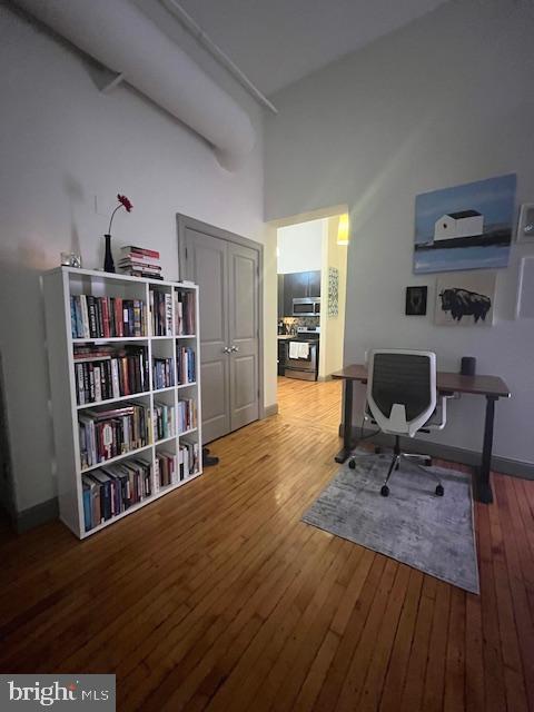 511 S Bond St Unit 304, Baltimore, MD 21231 - office featuring wood-type flooring and baseboards