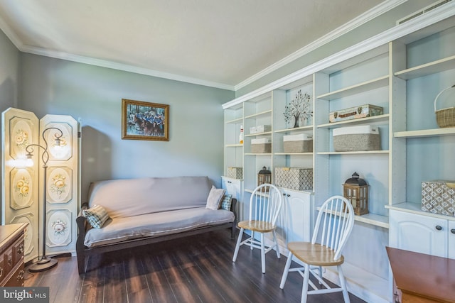1012 Woodridge Rd, Red Lion, PA 17356 - living area featuring crown molding and wood finished floors