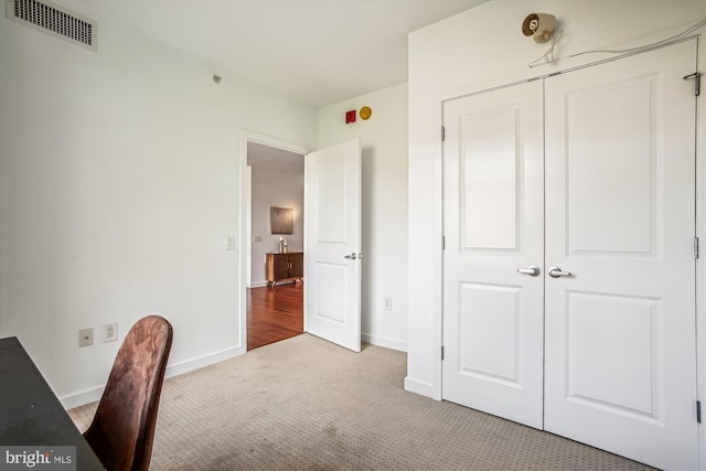 475 K St NW Unit 630, Washington, DC 20001 - carpeted office space with baseboards