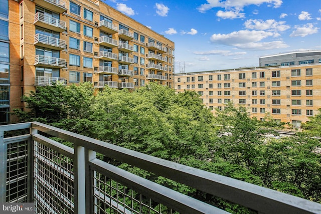 475 K St NW Unit 630, Washington, DC 20001 - view of balcony