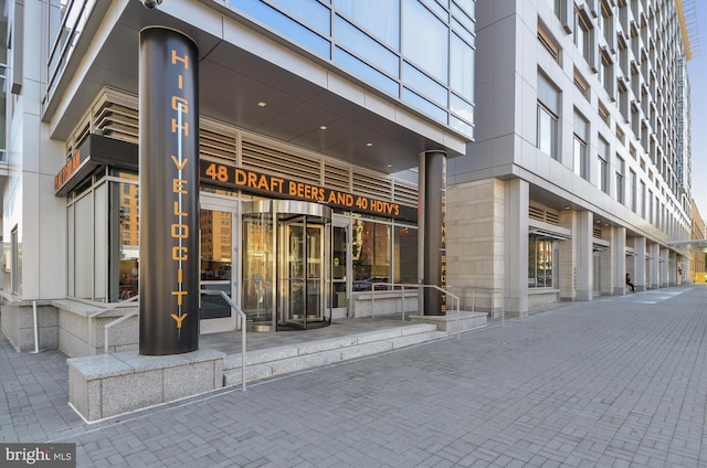 475 K St NW Unit 630, Washington, DC 20001 - property entrance with elevator