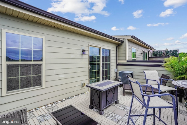 18004 Red Cedar Rd, Dumfries, VA 22026 - view of wooden terrace