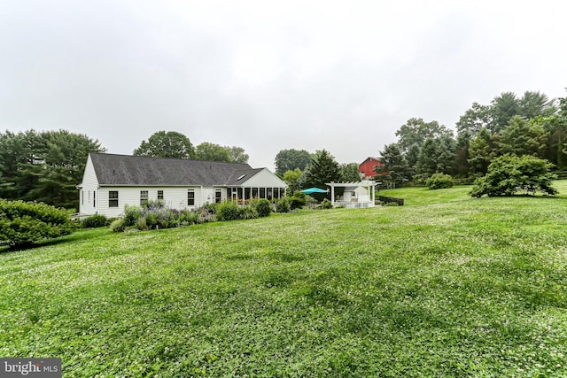 10 Elser Hill Rd, Lititz, PA 17543 - view of green lawn