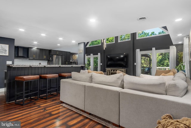 18424 Horseshoe Bend Rd, Sharpsburg, MD 21782 - living area with dark wood-style floors, a high ceiling, and recessed lighting