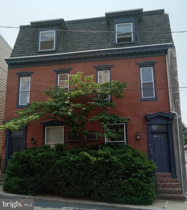 9 N 6th St, Pottsville, PA 17901 - second empire-style home with mansard roof and brick siding