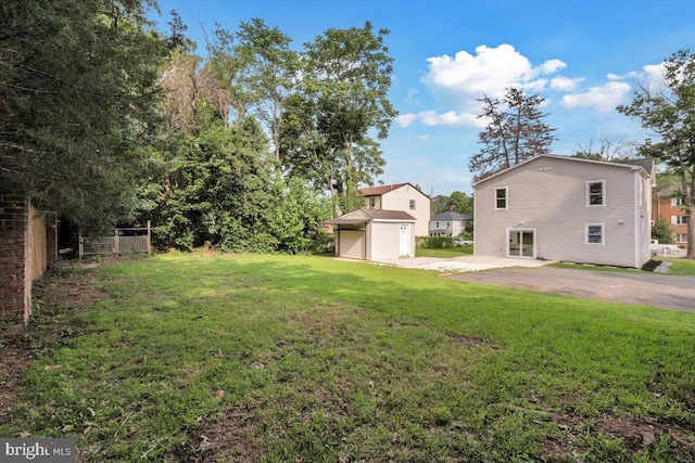 9204 Douglas St, Manassas, VA 20110 - view of yard featuring an outdoor structure