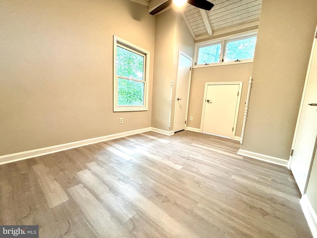 1078 Lakeview Dr, Cross Junction, VA 22625 - foyer with a ceiling fan and wood finished floors
