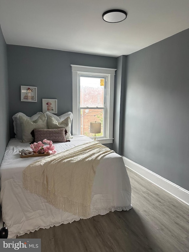3720 Brooklyn, Baltimore, MD 21225 - bedroom featuring wood finished floors and baseboards