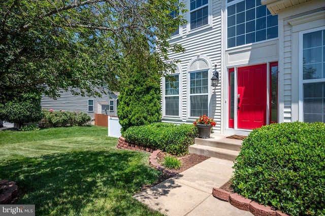 35 Gallery Rd, Stafford, VA 22554 - property entrance with a yard