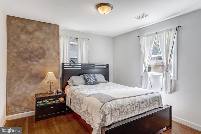 1446 California St, Woodbridge, VA 22191 - bedroom featuring baseboards and wood finished floors