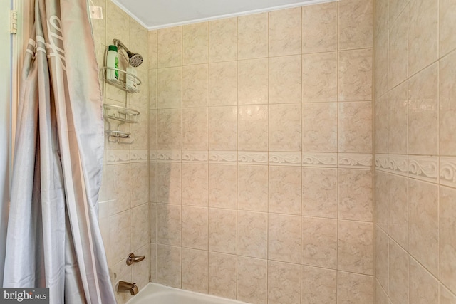 1446 California St, Woodbridge, VA 22191 - bathroom featuring shower / bath combo with shower curtain and ornamental molding