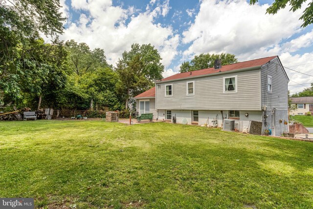 1446 California St, Woodbridge, VA 22191 - rear view of property featuring a patio and a chimney