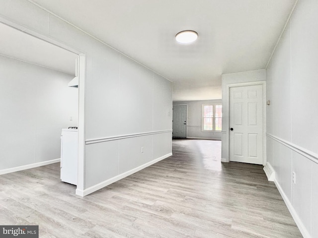 1504 Bonwood Rd, Wilmington, DE 19805 - empty room featuring wood finished floors and washer / clothes dryer
