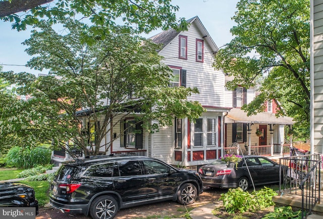 114 E Ashland St, Doylestown, PA 18901 - view of front facade featuring covered porch