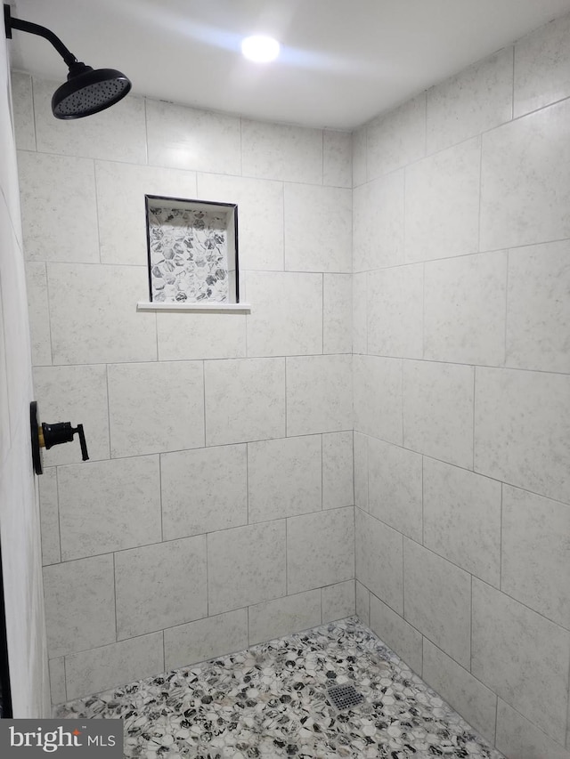 25 N 28th St, Camden, NJ 08105 - full bathroom with a tile shower