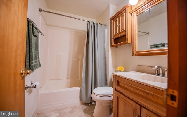 1 Emerald St, Mill Hall, PA 17751 - full bath featuring vanity and shower / bath combo