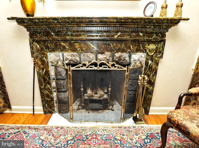 1722 Swamp Pike, Gilbertsville, PA 19525 - detailed view of wood finished floors and baseboards