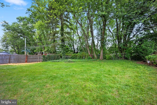 116 Hollow Rd, Levittown, PA 19056 - view of fenced backyard