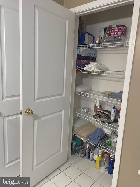 103 Raphael Ct, Williamstown, NJ 08094 - view of closet
