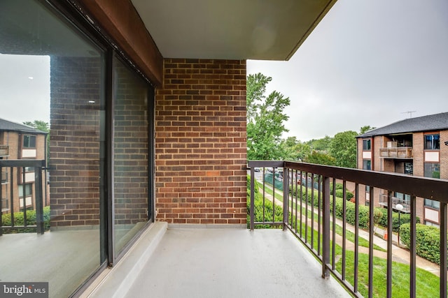 9704 Kingsbridge Dr Unit 203, Fairfax, VA 22031 - view of balcony