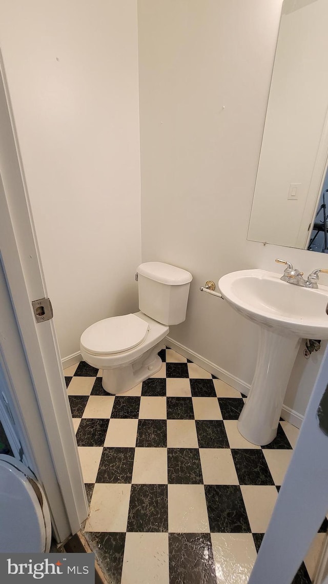 112 Pine Crest Ln, Gordonsville, VA 22942 - bathroom featuring toilet and tile patterned floors
