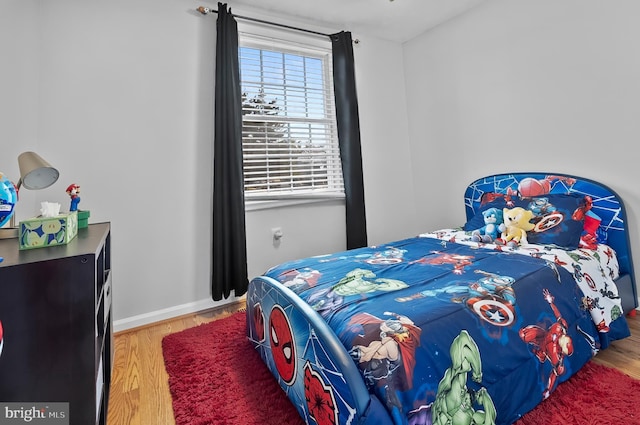 9258 Pirates Cv, Columbia, MD 21046 - bedroom featuring wood finished floors